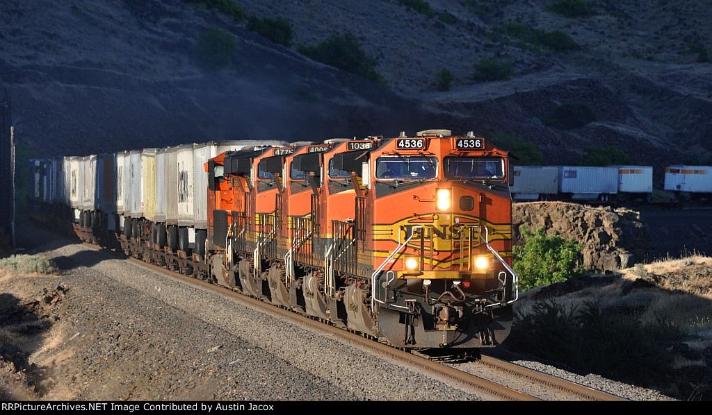 BNSF 4536